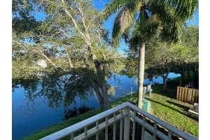 364 NE 25th Pl 204, Homestead, FL 33033 - MLS#F10527659