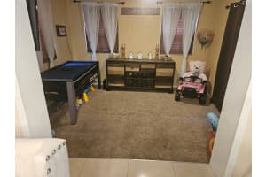 30 NW 189th St, Miami, FL 33169 Sold 12/18/25