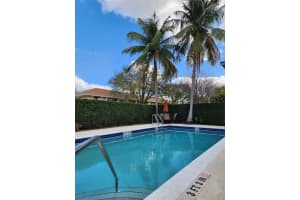 119 Hidden Court Rd, Hollywood, FL 33023 - MLS#F10527677