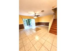 119 Hidden Court Rd, Hollywood, FL 33023 - MLS#F10527677