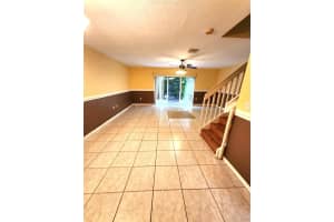 119 Hidden Court Rd, Hollywood, FL 33023 - MLS#F10527677