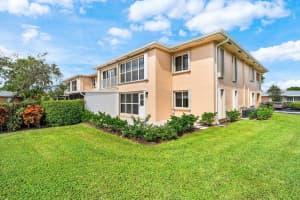 1541 NW 20th Avenue 101, Delray Beach, FL 33445 - MLS#F10527680