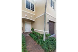 2615 SW 81st Ter 2601, Miramar, FL 33025 - MLS#F10527692