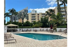 17801 N Bay Rd 212, Sunny Isles Beach, FL 33160 - MLS#F10527710