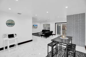 6900 Park St, Hollywood, FL 33024 - MLS#F10527713