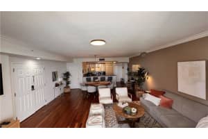 100 Birch Road, Fort Lauderdale, FL 33316 - MLS#F10527720