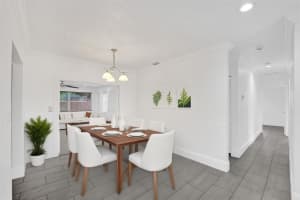 7021 Park Street, Hollywood, FL 33024 - MLS#F10527723