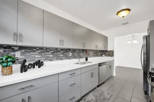 7021 Park Street, Hollywood, FL 33024 - MLS#F10527723