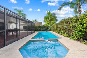 563 SW 169th Ave, Weston, FL 33326 - MLS#F10527741