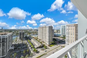 2030 S Ocean Dr 2027, Hallandale Beach, FL 33009 - MLS#F10527745