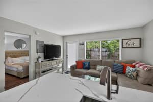 1215 NE 17TH AV 7, Fort Lauderdale, FL 33304 - MLS#F10527785