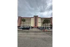 1101 Crystal Lake Dr 608, Deerfield Beach, FL 33064 - MLS#F10527787