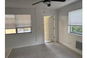 622 NE 14th Ave 1, Fort Lauderdale, FL 33304 - MLS#F10527792