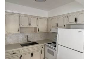 622 NE 14th Ave 1, Fort Lauderdale, FL 33304 Sold 01/01/26