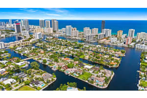 625 Oleander Drive, Hallandale Beach, FL 33009 - MLS#F10527803