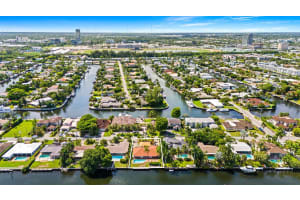 625 Oleander Drive, Hallandale Beach, FL 33009 - MLS#F10527803