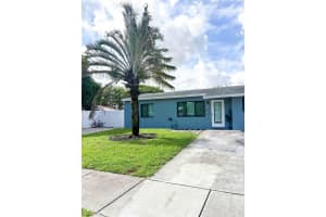 4610 SW 24th St, Fort Lauderdale, FL 33317 - MLS#F10527810