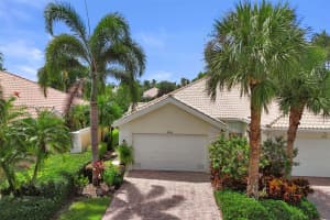 8168 Montserrat Pl, Wellington, FL 33414 - MLS#F10527820