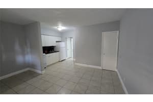 1012 NW 2nd Ave 3, Hallandale Beach, FL 33009 - MLS#F10527838