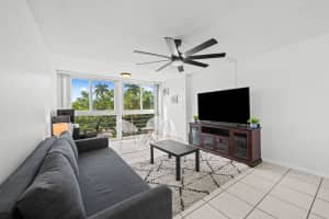 9440 Tangerine Pl 301, Davie, FL 33324 - MLS#F10527845