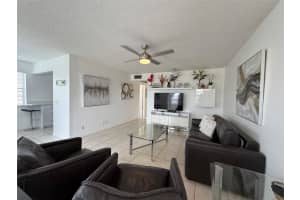 144 Farnham F, Deerfield Beach, FL 33442 - MLS#F10527851