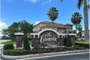 22901 Sw 88th Pl 201, Cutler Bay