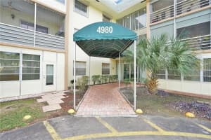 4980 E Sabal Palm Boulevard 124, Tamarac, FL 33319 - MLS#F10527873