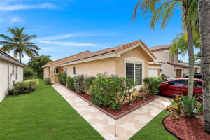 18008 30th Court, Miramar, FL 33029 - MLS#F10527940