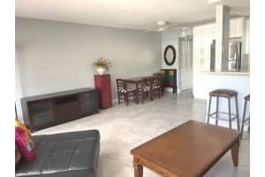 4 Ventnor A 4, Deerfield Beach, FL 33442 - MLS#F10527942