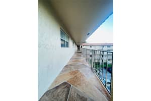 6300 S Falls Circle Dr 412, Lauderhill, FL 33319 - MLS#F10527950