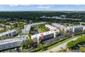 3138 Via Poinciana 111, Lake Worth, FL 33467 - MLS#F10527978