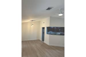 5710 Coach House Cir G, Boca Raton, FL 33486 - MLS#F10528014