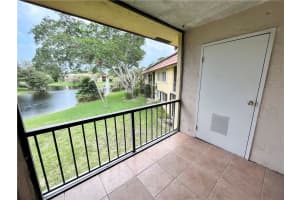824 SW 9th Street Cir 204, Boca Raton, FL 33486 - MLS#F10528045