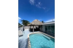 2233 SE 15th St, Pompano Beach, FL 33062 - MLS#F10528052