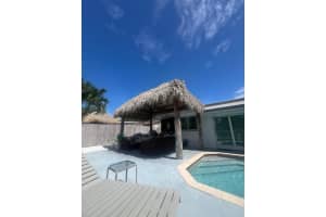 2233 SE 15th St, Pompano Beach, FL 33062 - MLS#F10528052