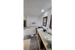 475 Brickell ave 4913, Miami, FL 33121 - MLS#F10528067