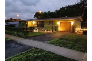 MLS# F10528093, Plantation, Florida 33317