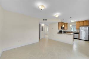 410 SW 15th St 106, Pompano Beach, FL 33060 - MLS#F10528150