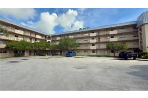 6201 Falls Circle Drive, Lauderhill, FL 33319 - MLS#F10528158