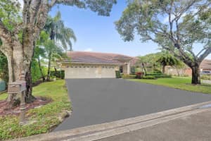 5724 NW 100TH WAY, Coral Springs, FL 33076 Sold 12/26/25