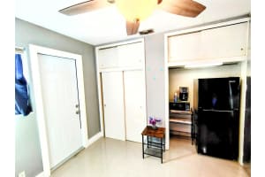 845 S Highland Dr B, Hollywood, FL 33021 Sold 02/01/26