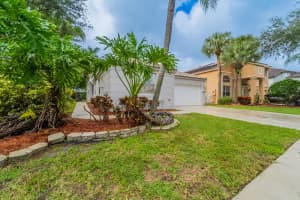 6359 Stonehurst Cir, Lake Worth, FL 33467 Sold 11/10/25