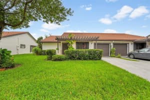 7142 Brookwood 7142, Tamarac
