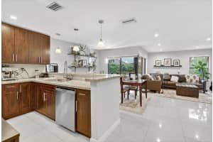 7104 SW 127th Ct, Miami, FL 33183 - MLS#F10528253