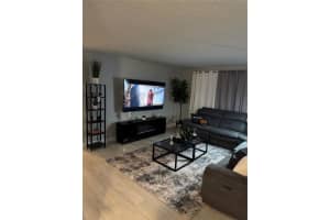 4174 Inverrary Dr 401, Lauderhill, FL 33319 - MLS#F10528289