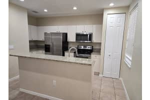 8433 SW 25th Ct 102, Miramar, FL 33025 - MLS#F10528352