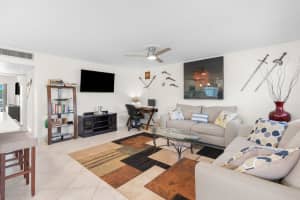189 Brittany D 189, Delray Beach, FL 33446 - MLS#F10528359