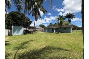 265 22nd Ave, Vero Beach, FL 32962 Sold 11/06/25