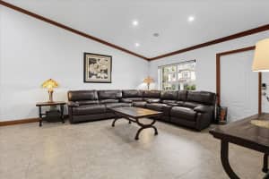 8994 NW 187th St, Hialeah, FL 33018 - MLS#F10528380