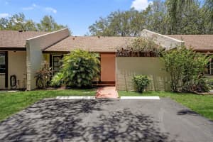 9637 NW 15th Ct, Pembroke Pines, FL 33024 - MLS#F10528381